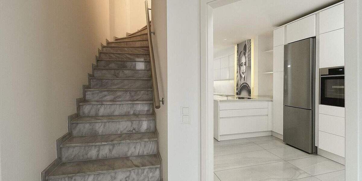 Reihenmittelhaus Düsseldorf Eller - 3 Zimmer, 81 m&sup2;, 465.000&euro; | Angebot:23958904