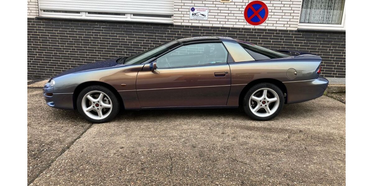 Chevrolet Camaro 61.500 km 7.990 &euro; Hilden 40721