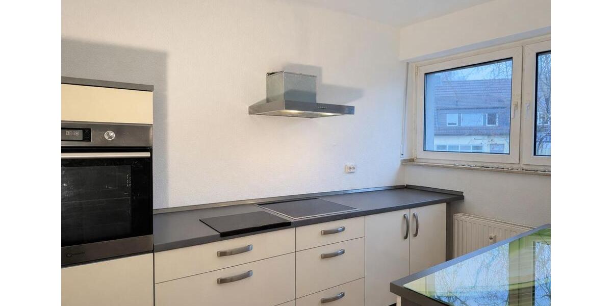 Etagenwohnung Bergisch Gladbach Gronau - 3 Zimmer, 86 m&sup2;, 950&euro; | Angebot:24510416