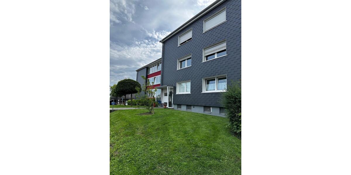 Etagenwohnung Wipperfürth - 3 Zimmer, 99 m&sup2;, 850&euro; | Angebot:24850948