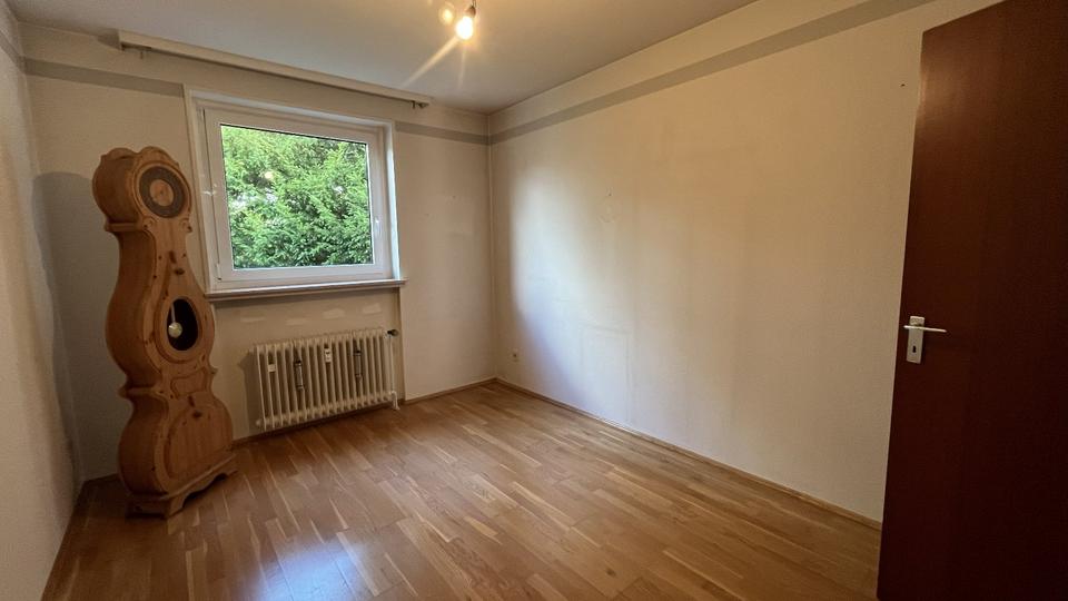 Etagenwohnung Solingen Central - 3 Zimmer, 88 m&sup2;, 980&euro; | Angebot:24572586