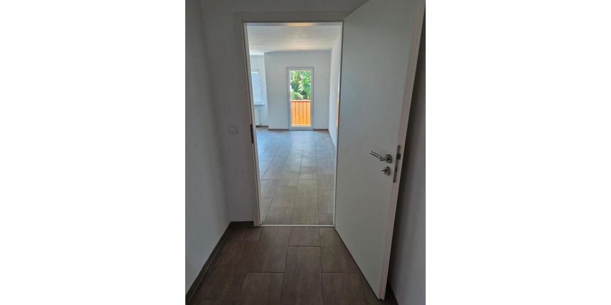 Etagenwohnung Remscheid Gemarkung Bergisch Born - 3 Zimmer, 71 m&sup2;, 880&euro; | Angebot:24584338