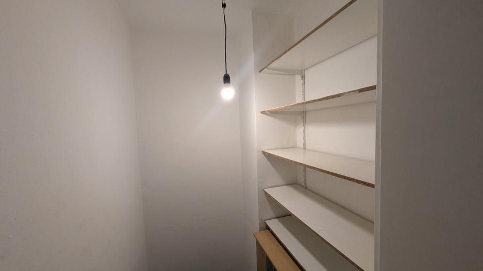 Erdgeschoßwohnung Düsseldorf Stadtbezirk 8 - 1.5 Zimmer, 44 m&sup2;, 160.000&euro; | Angebot:27630523