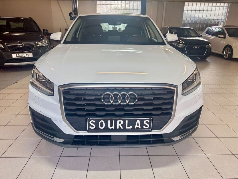 Audi Q2 73.000 km 15.900 € Düsseldorf 40599