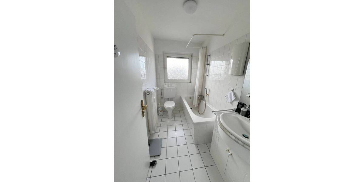 Mehrfamilienhaus, Wohnhaus Langenfeld (Rheinland) Reusrath - 1 Zimmer, 317 m&sup2;, 900.000&euro; | Angebot:25796520