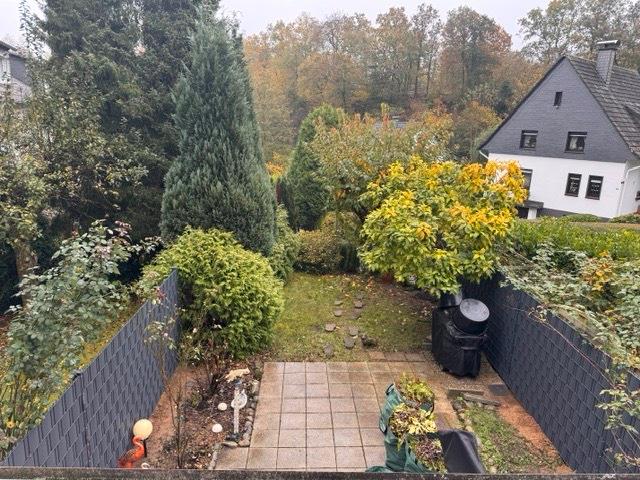 Reihenhaus Solingen - 7 Zimmer, 163 m&sup2;, 495.000&euro; | Angebot:27233569