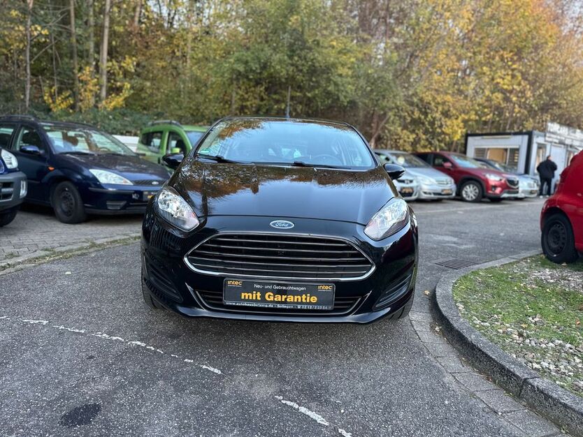 Ford Fiesta 155.449 km 4.999 € Essen 45145