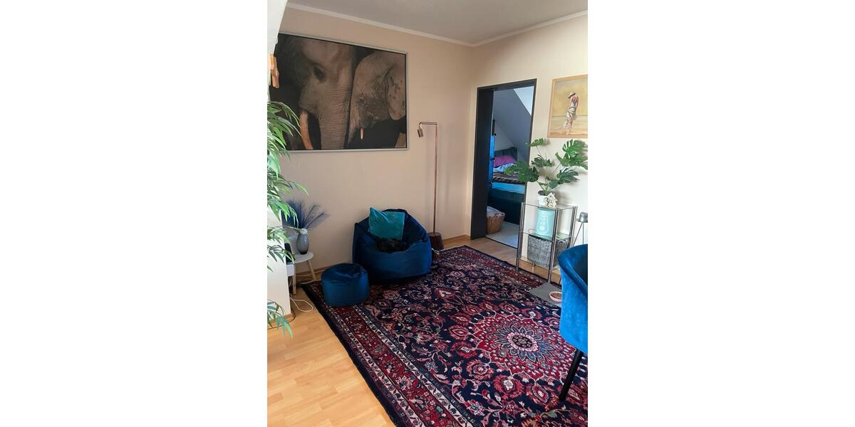 Dachgeschoßwohnung Remscheid Reinshagen - 2 Zimmer, 60 m&sup2;, 118.000&euro; | Angebot:26586261