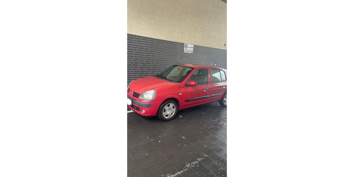 Renault Clio 186.000 km 1.150 &euro; Düsseldorf 40625