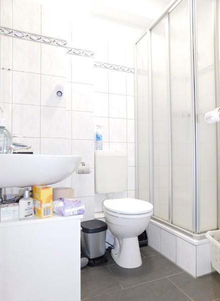 Kleine 3-Zi.-Whg. mit sonnigem Balkon in Ronsdorf- auf Wunsch ab sofort frei zimmer