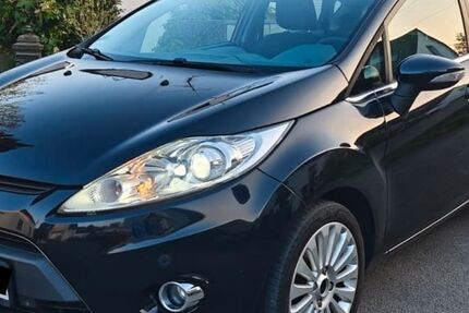 Ford Fiesta 164.000 km 4.200 &euro; Düsseldorf 40591