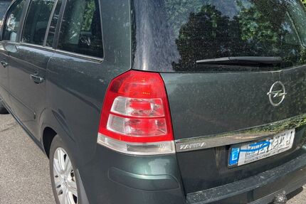 Opel Zafira 176.000 km 4.650 &euro; Leverkusen 51379
