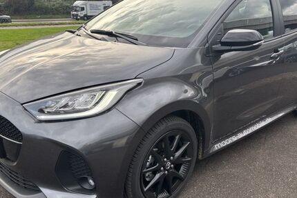 Mazda 2 Hybrid 4.383 km 23.671 &euro; Neuss 41464