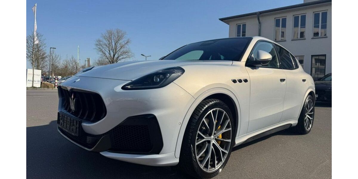 Maserati Grecale 61.800 km 65.980 &euro; Köln 50829