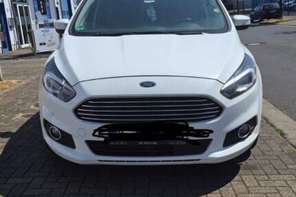 Ford S-Max 312.000 km 7.950 &euro; Köln 50767