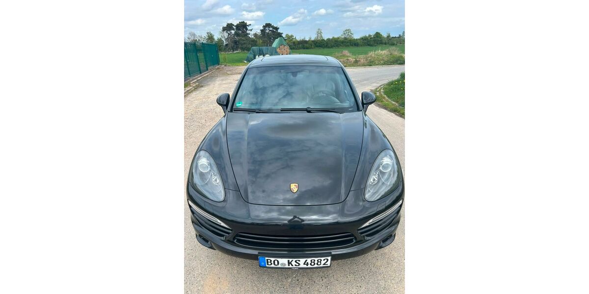 Porsche Cayenne 211.000 km 22.500 &euro; Neuss 41462