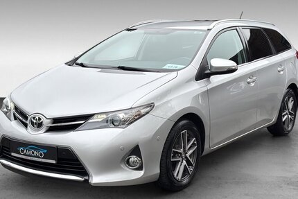 Toyota Auris Edition Klima Navi Kamera 132.068 km 8.600 &euro; Wuppertal 42327