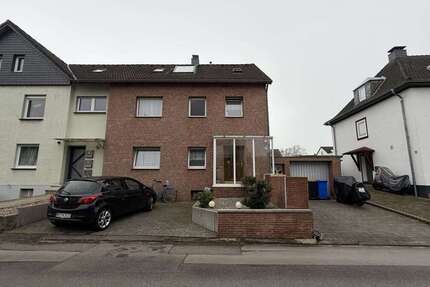 Haus Hilden Forstbach - 10 Zimmer, 261 m&sup2;, 690.000&euro; | Angebot:24246257