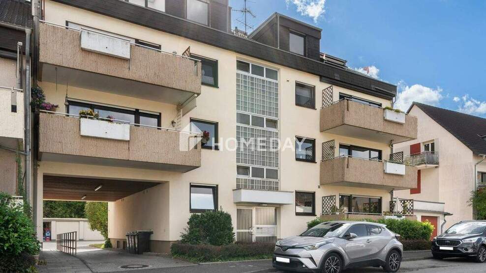 Helle 2-Zimmer-Hochparterrewohnung - frisch saniert, Stellplatz & Keller inklusive 2 zimmer