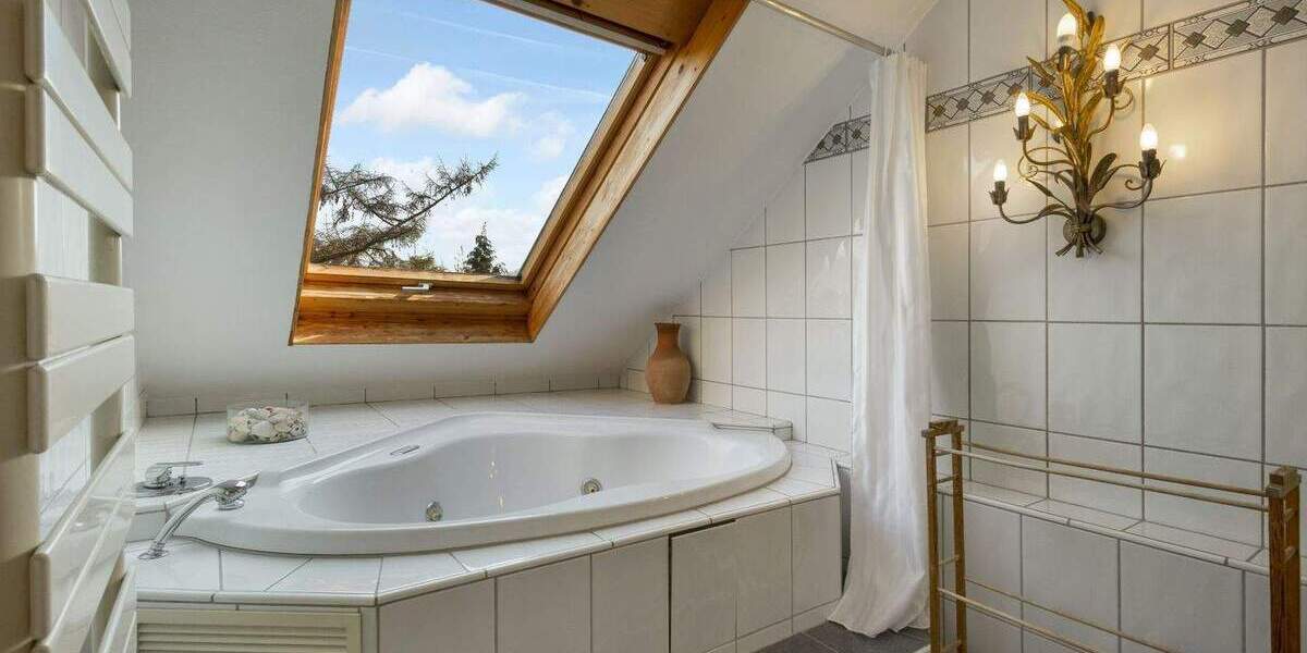 Doppelhaushälfte Düsseldorf Vennhausen - 6 Zimmer, 184 m&sup2;, 725.000&euro; | Angebot:25836514