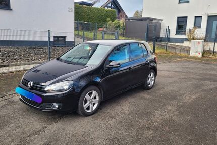 VW Golf 213.000 km 5.000 &euro; Bergisch Gladbach 51069