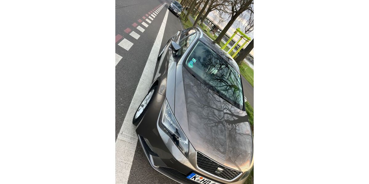 Seat Leon 210.100 km 7.500 &euro; Köln 51107