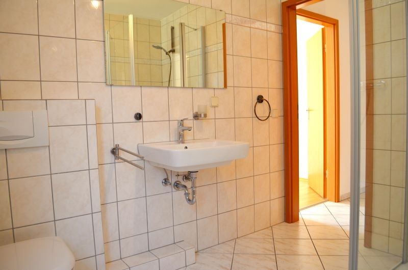 Großzügige helle 2 Zimmer mit 2 Balkonen in guter Lage Nähe Barmer AnlagenToelleturm! - Erdgeschoßwohnung Wuppertal Heckinghausen | Angebot:27243620