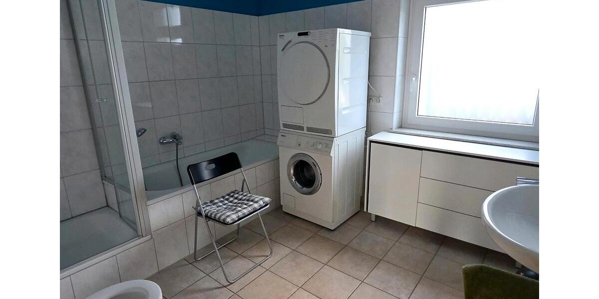 Etagenwohnung Velbert - 4 Zimmer, 110 m&sup2;, 1.290&euro; | Angebot:27618388