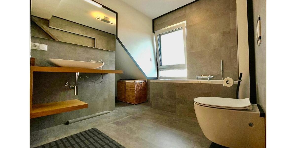 Maisonettenwohnung Köln Nippes - 3 Zimmer, 66 m&sup2;, 479.000&euro; | Angebot:25594053