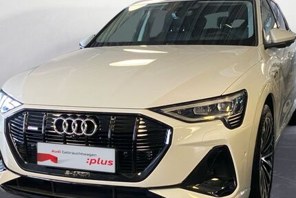 Audi e-tron 32.494 km 34.980 € Hilden 40721