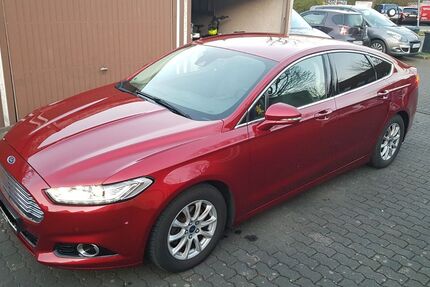 Ford Mondeo 100.500 km 13.700 &euro; Köln 50765