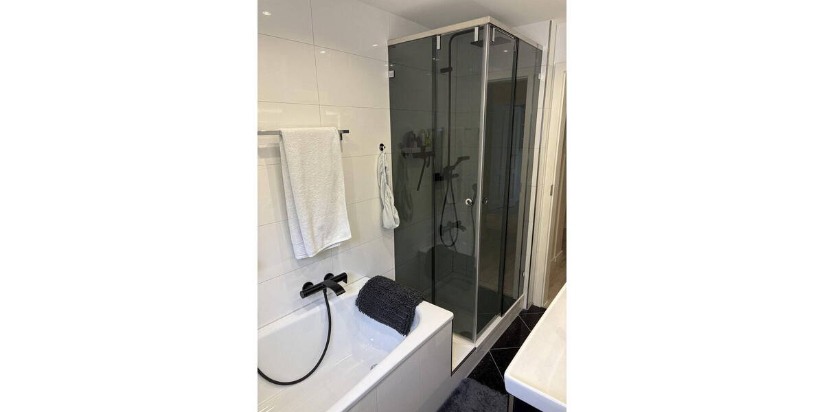 Mehrfamilienhaus, Wohnhaus Bergisch Gladbach Hebborn - 9 Zimmer, 230 m&sup2;, 895.000&euro; | Angebot:26641920