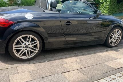 Audi TT 94.000 km 14.900 &euro; Ratingen 40883