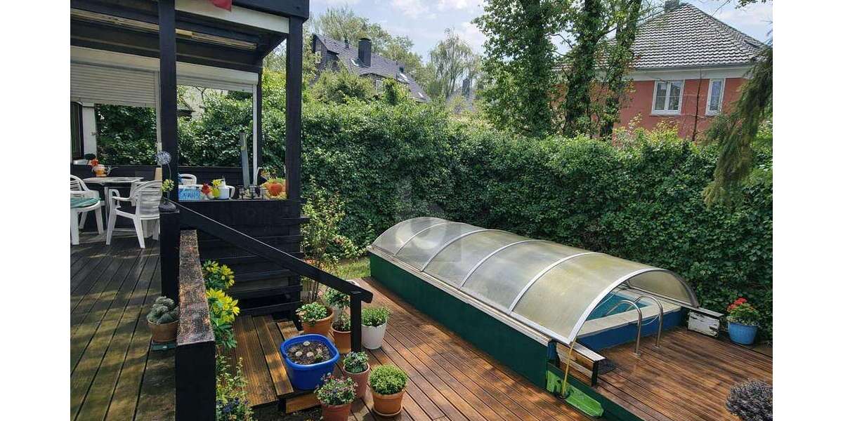 Einfamilienhaus Essen Stadtbezirk IX - 8 Zimmer, 270 m&sup2;, 898.000&euro; | Angebot:25439383