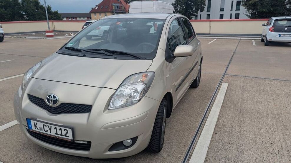 Yaris