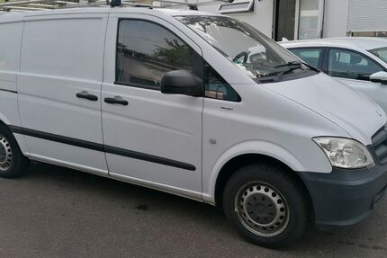 Mercedes-Benz Vito 205.000 km 6.400 &euro; Köln 51107