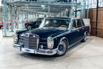 Mercedes 600