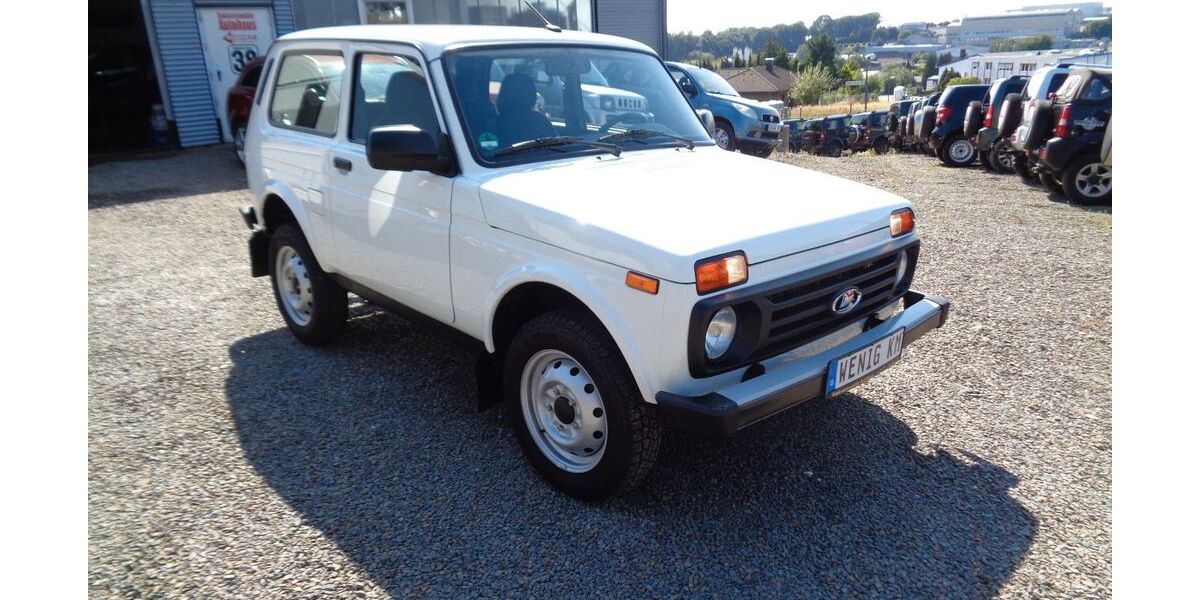 Lada Taiga 14.700 km 14.500 &euro; Radevormwald 42477