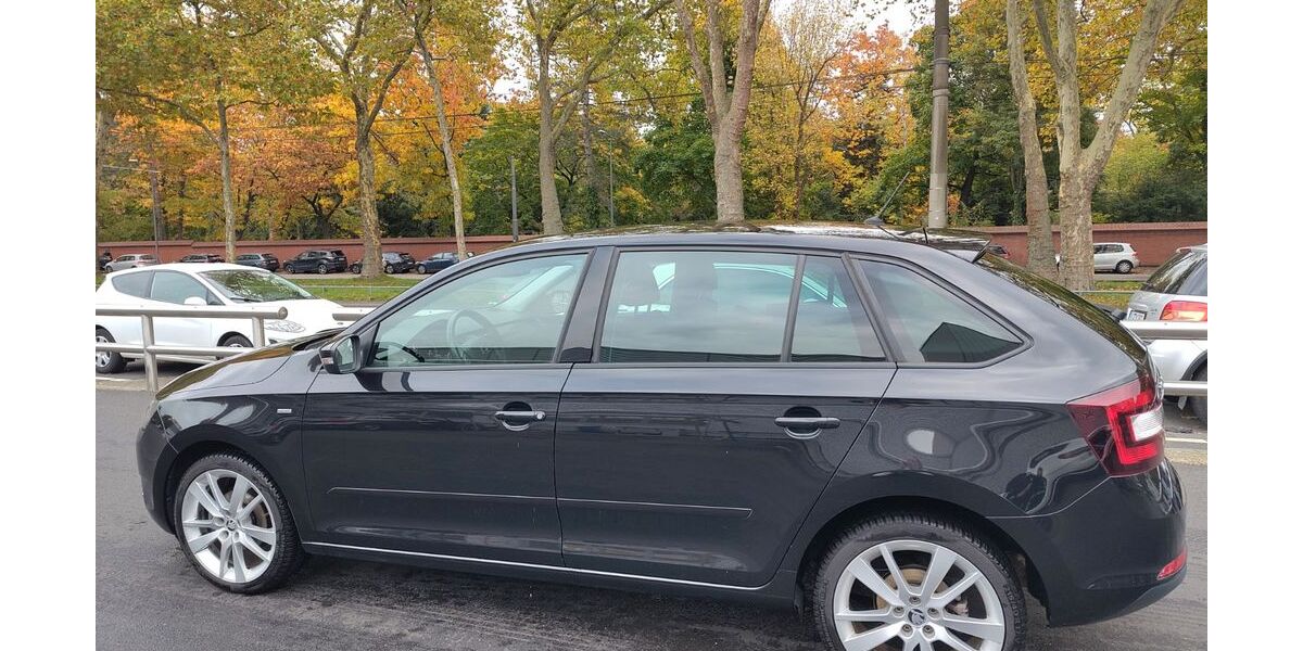 Skoda Rapid 57.000 km 10.999 € Köln 50968
