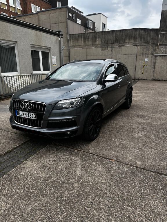 Q7
