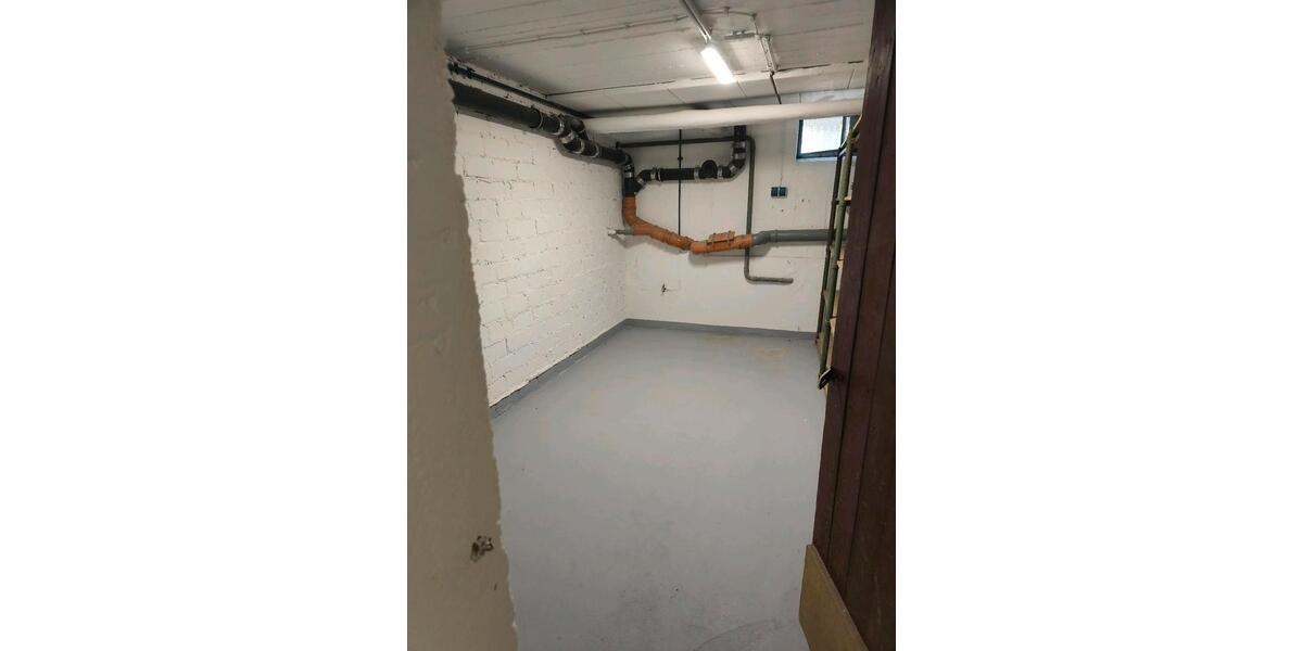 Etagenwohnung Overath - 4 Zimmer, 126 m&sup2;, 1.385&euro; | Angebot:26640744