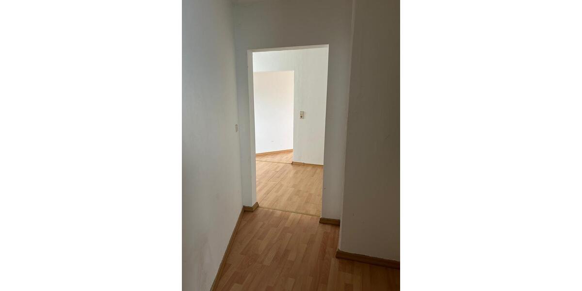 Etagenwohnung Halver - 3 Zimmer, 75 m&sup2;, 700&euro; | Angebot:26426356