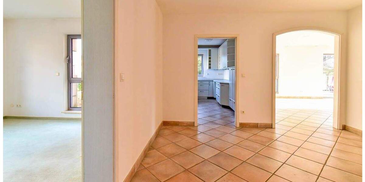 Etagenwohnung Essen Bredeney - 4 Zimmer, 163 m&sup2;, 659.000&euro; | Angebot:24268032
