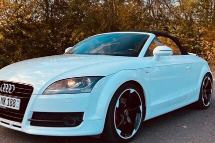 Audi TT 214.200 km 7.900 &euro; Düsseldorf 40474