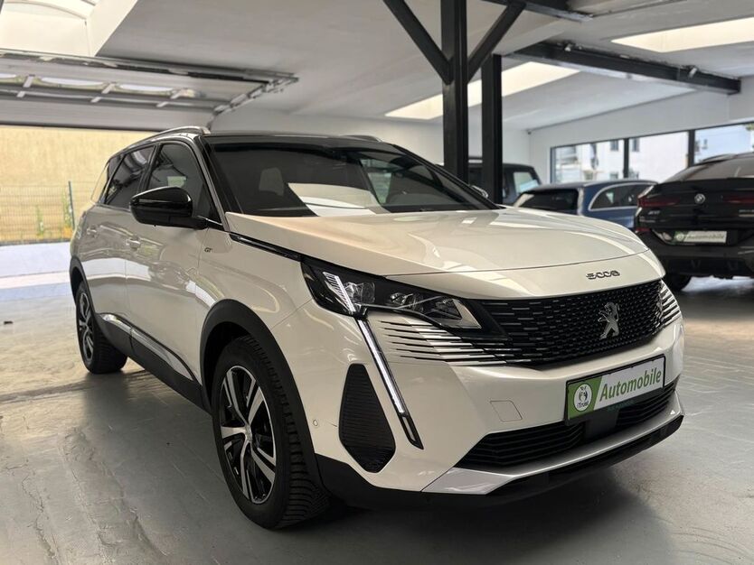 Peugeot 5008 56.000 km 28.199 € Solingen 42697