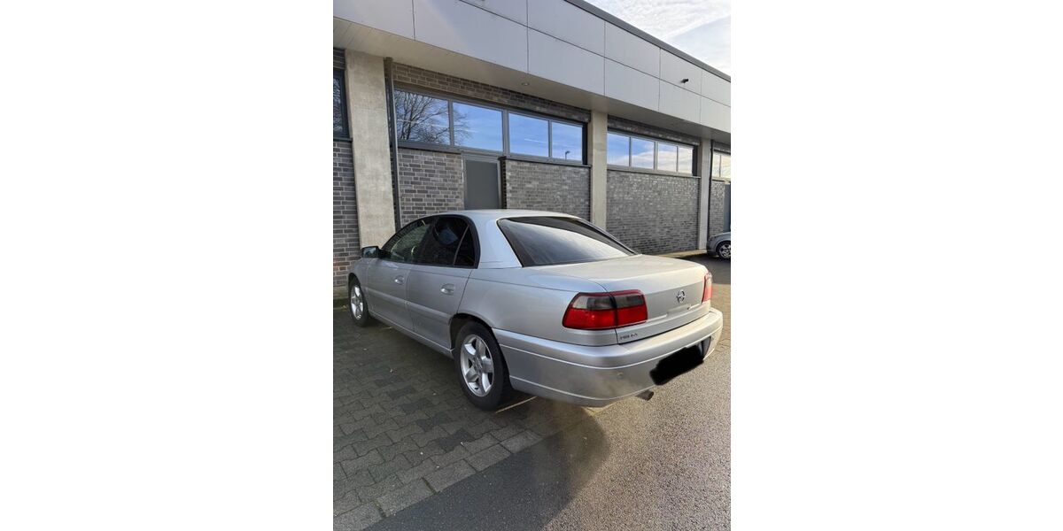 Opel Omega 94.100 km 3.790 € Solingen 42655