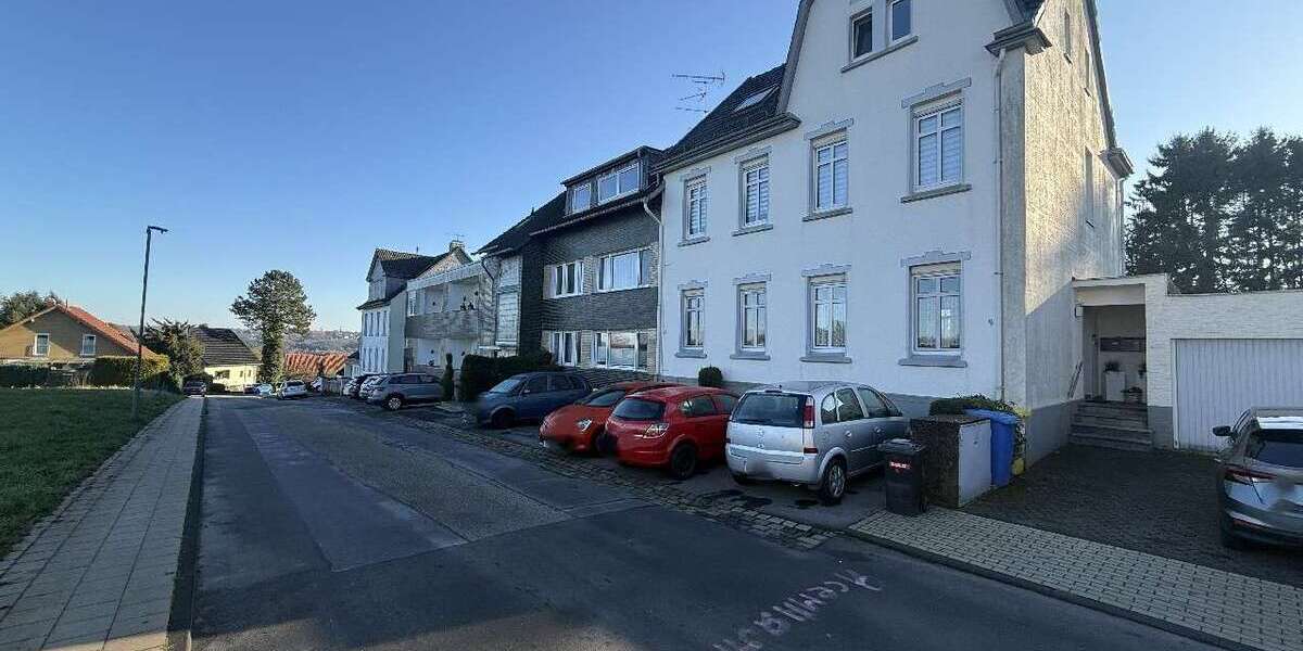 Einfamilienhaus Solingen Central - 31 Zimmer, 887 m&sup2;, 1.820.000&euro; | Angebot:24273820