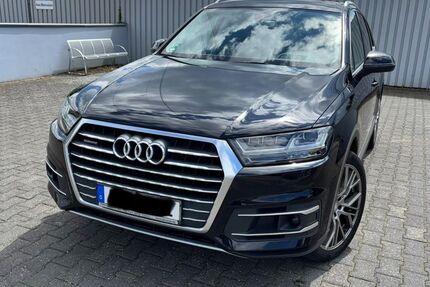 Audi Q7 174.000 km 29.000 &euro; Köln 51107