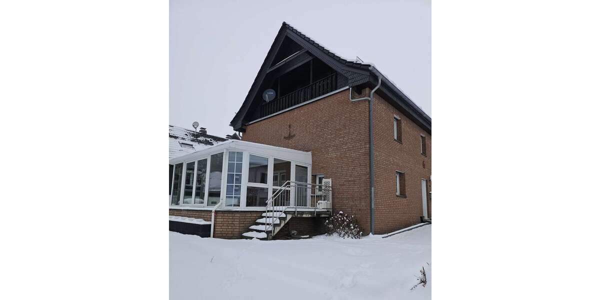 Einfamilienhaus Wipperfürth - 5 Zimmer, 227 m&sup2;, 2.500&euro; | Angebot:24430302