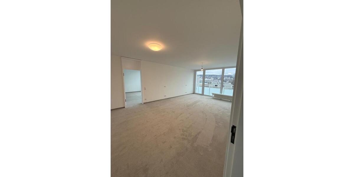 Etagenwohnung Wuppertal Dönberg - 3.5 Zimmer, 150 m&sup2;, 2.200&euro; | Angebot:24335717